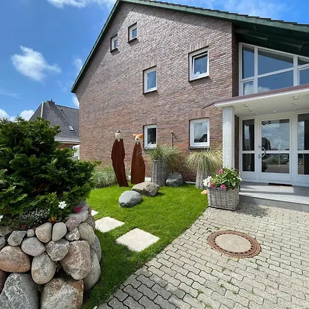 شقة In Mit Garten Und Terrasse فيسترلاند