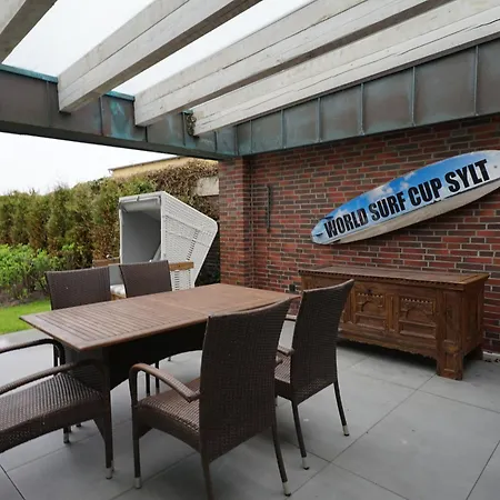 شقة In Mit Garten Und Terrasse